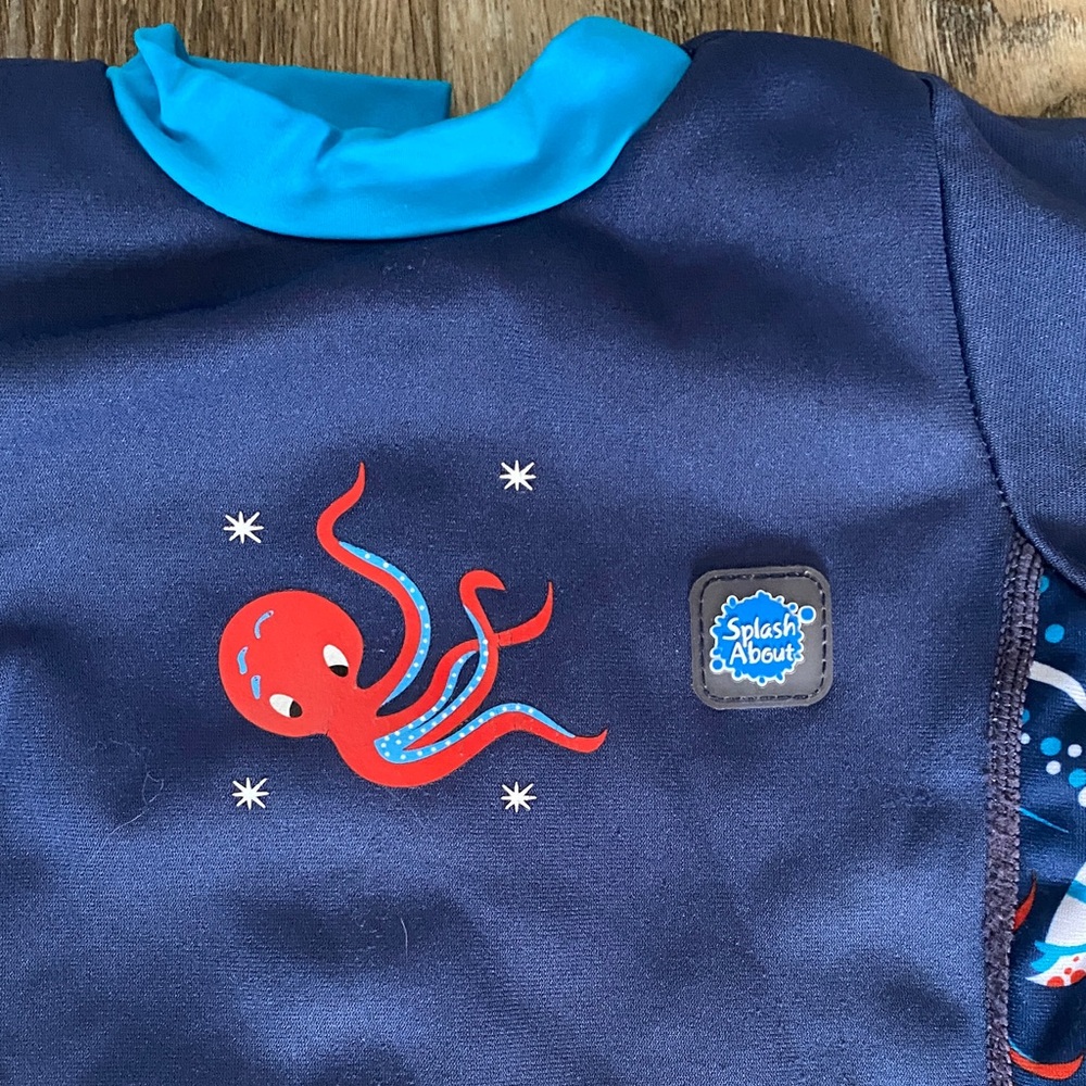 Warm Infant Wet Suit / Swim Suit - Picture 2 of 7